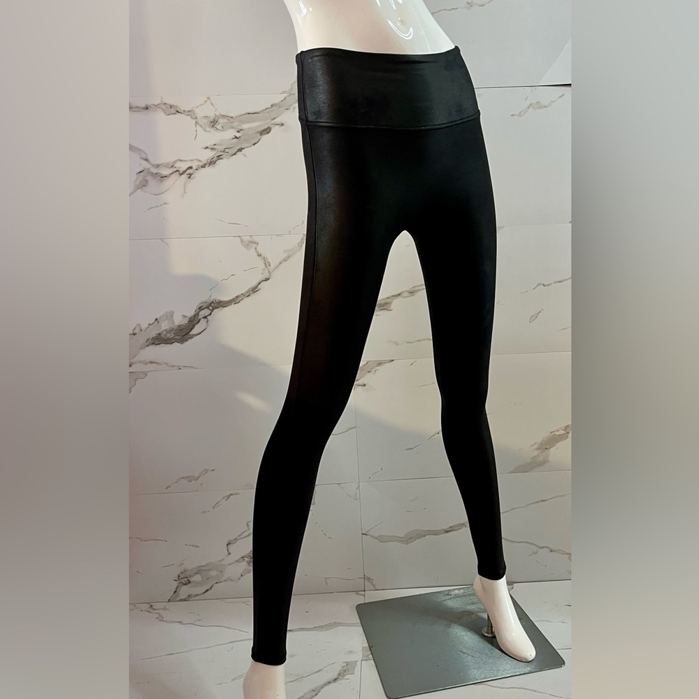 SPANX Fitted Mid-Rise Full Length Black Shiny Stretch Leggings, Size S